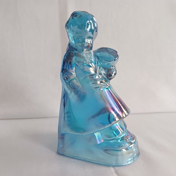 Vintage Wheaton Glass Blue Iridescent Carnival Victorian Dutch Boy Paperweight - Picture 1 of 6